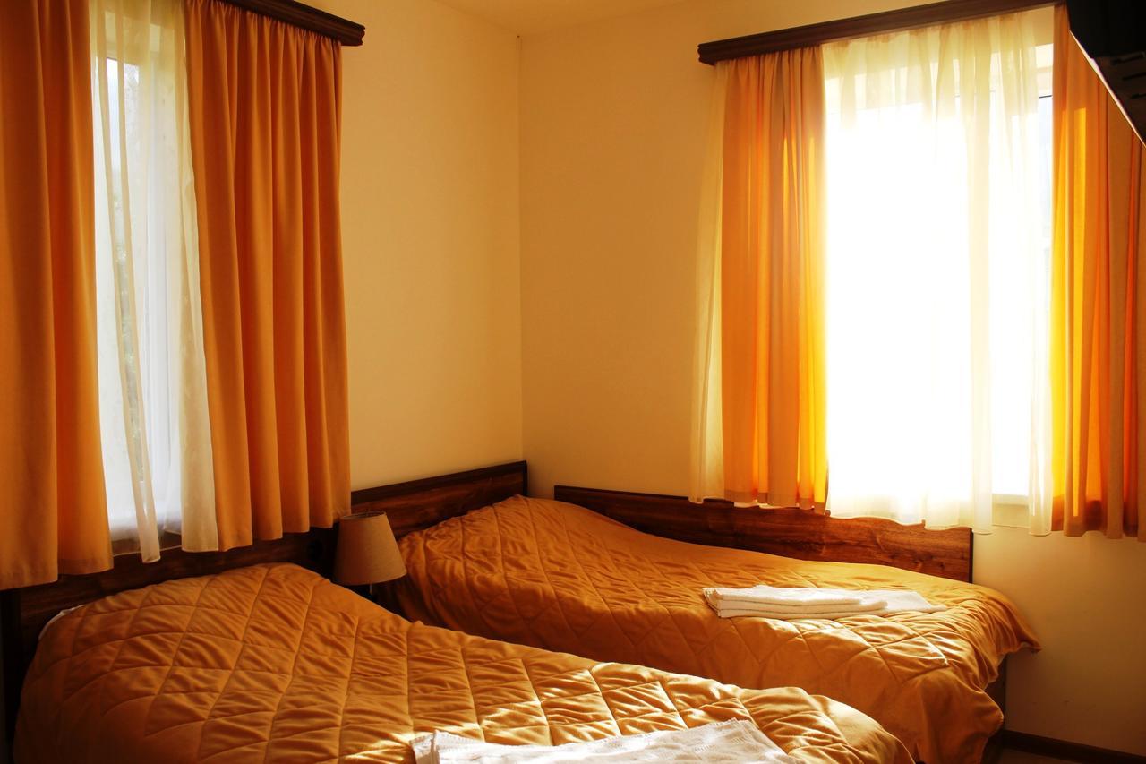 Lucytour Hotel Hermon المظهر الخارجي الصورة